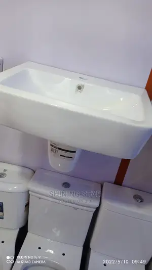 Wall Hung Ceramic Basins