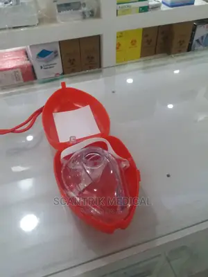 Reusable Safety CPR Mask