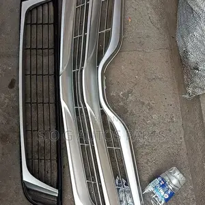 Front Grill Up Down Venza 2015