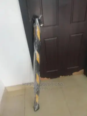 Anti Impact Safety Wheel Stopper Bar