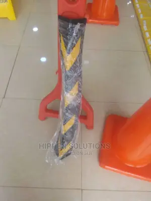 High Visibility Safety Wheel Stopper Bar