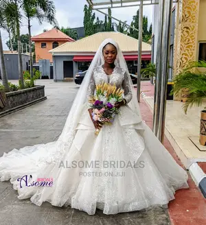 Rent Wedding Dress
