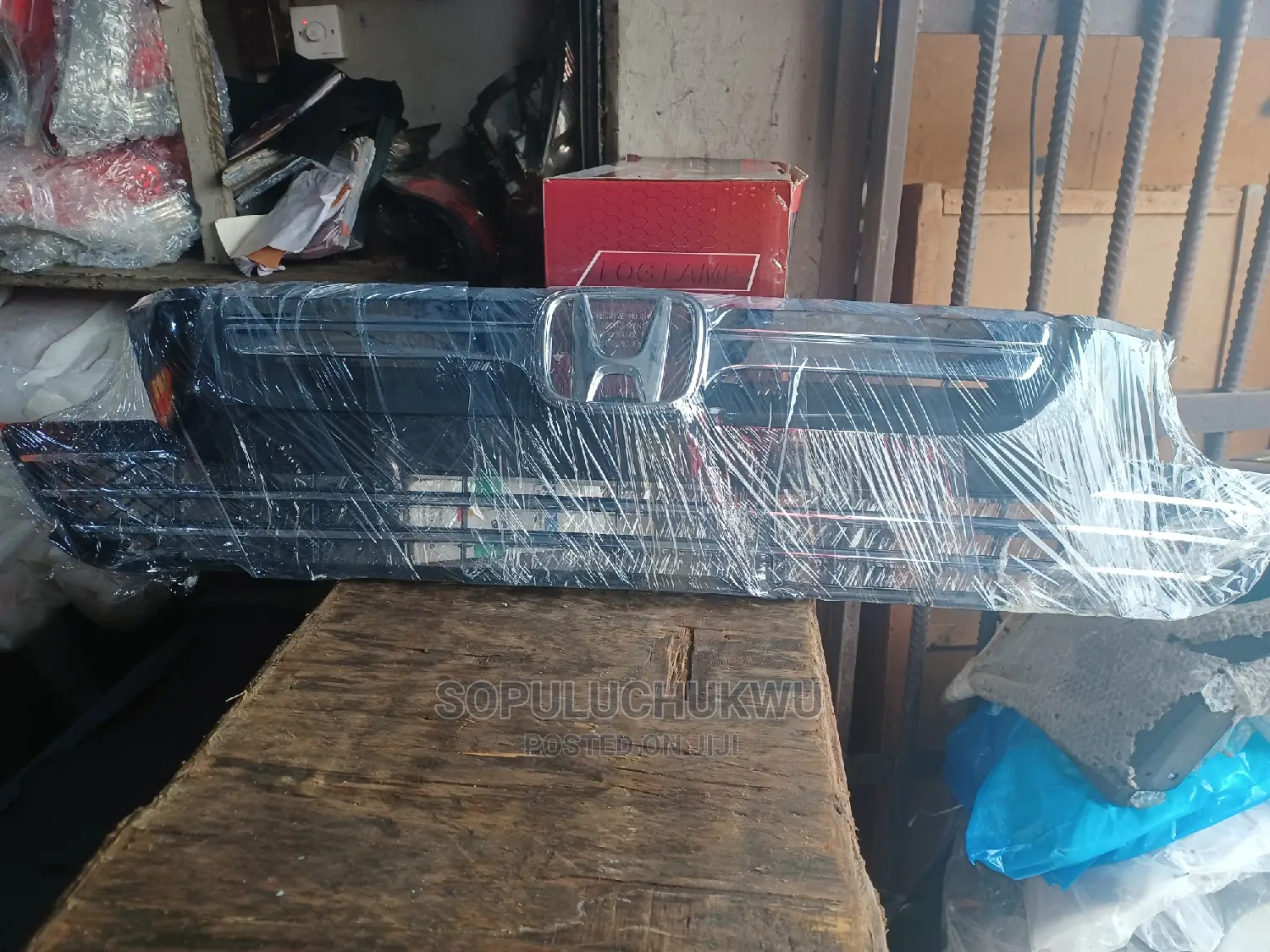 Front Grill 07 CR-V