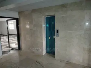 Office Space in Alagomeji for Rent