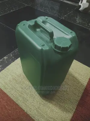 13L Kegs for Fluid Storage