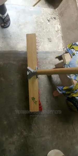 Hard Brush.