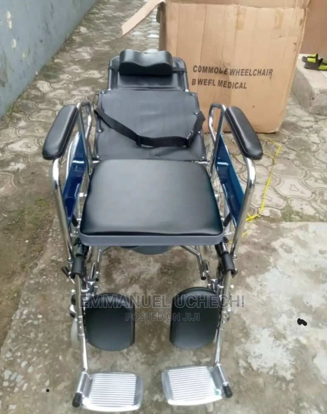 Collapsible Commode Wheelchair