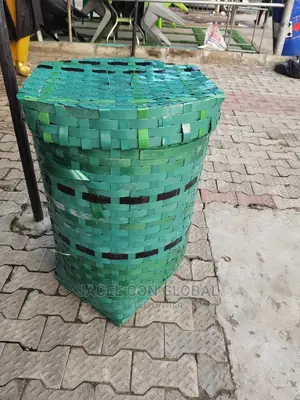 Laundry and Storage Basket in Medium Size (Hand Woven)