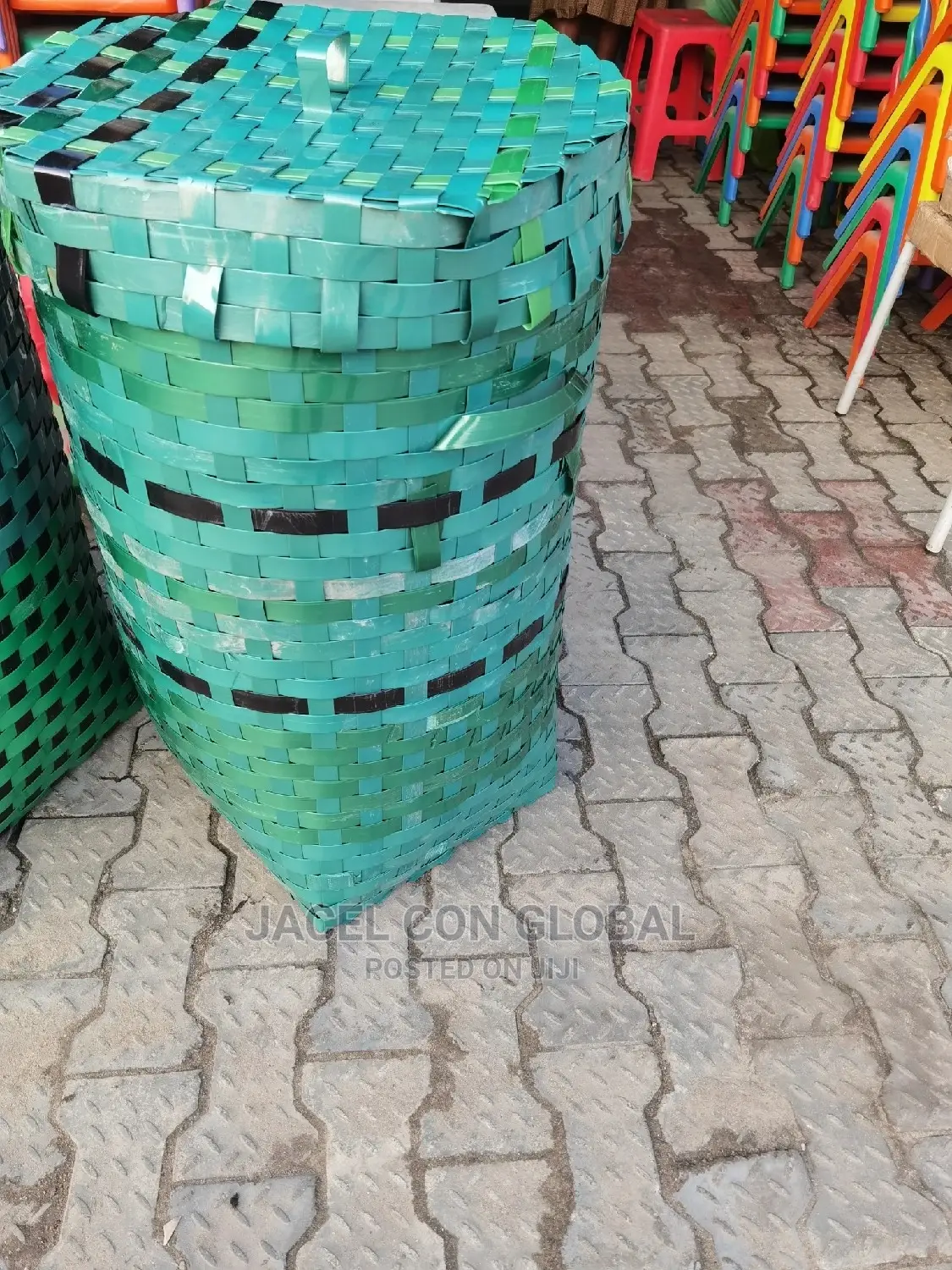 Laundry and Storage Basket in Medium Size (Hand Woven)