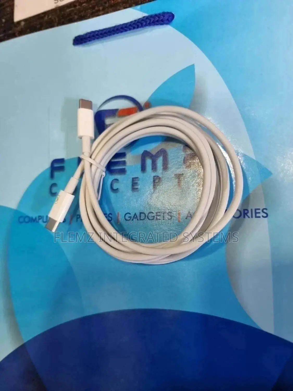Apple Macbook Type-C to Type-C Cable